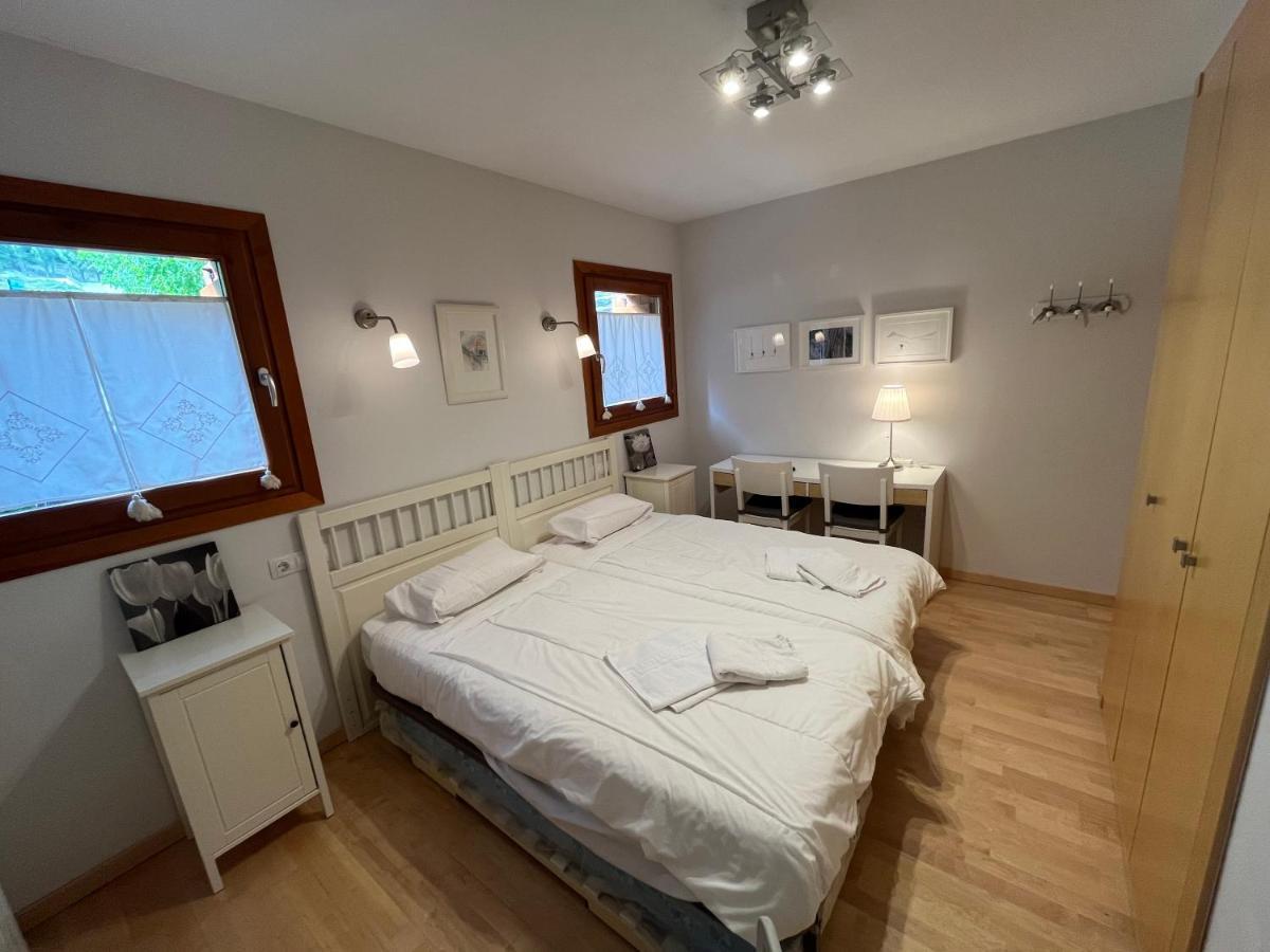B49 - Bajo Con Jardin Peguera - Villmor Lejlighed Benasque Eksteriør billede